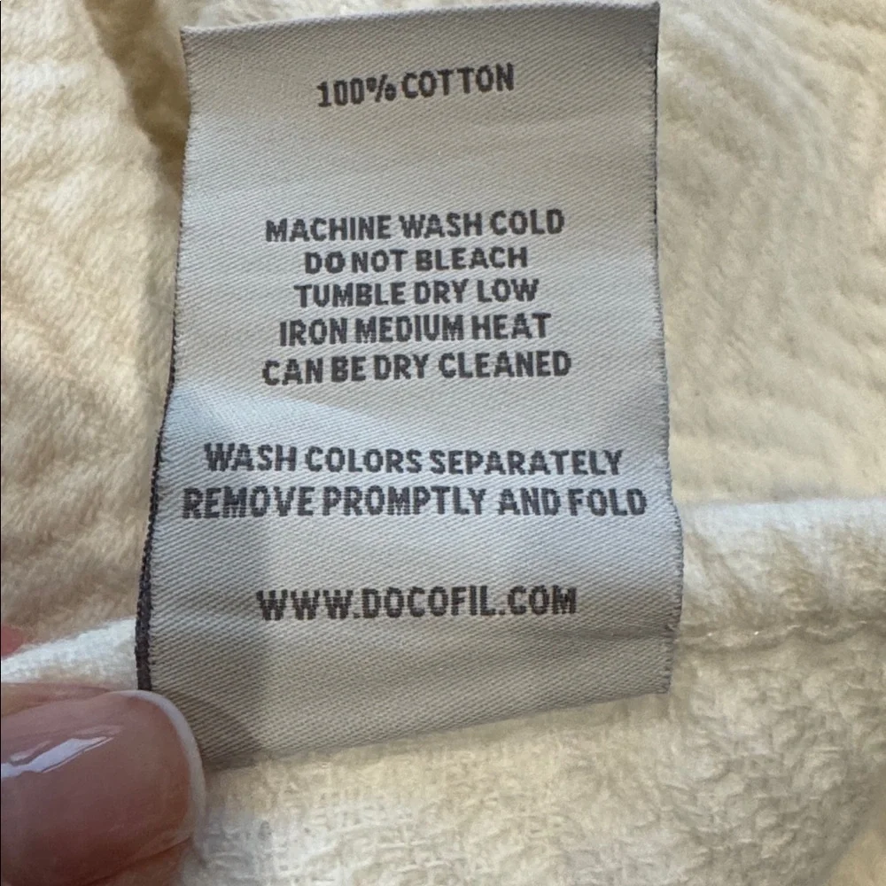 DOCOFIL PORTUGAL set of 2 Euro Pillow Shams 100% cotton 26 x 26 White Chevron